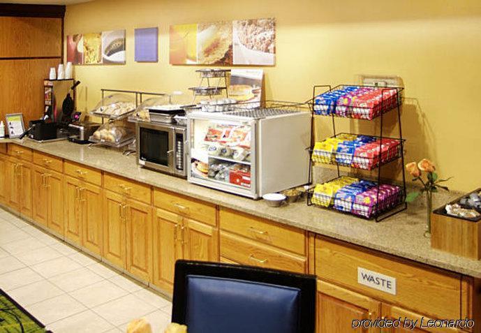 Fairfield Inn And Suites By Marriott Cincinnati Eastgate Restaurace fotografie
