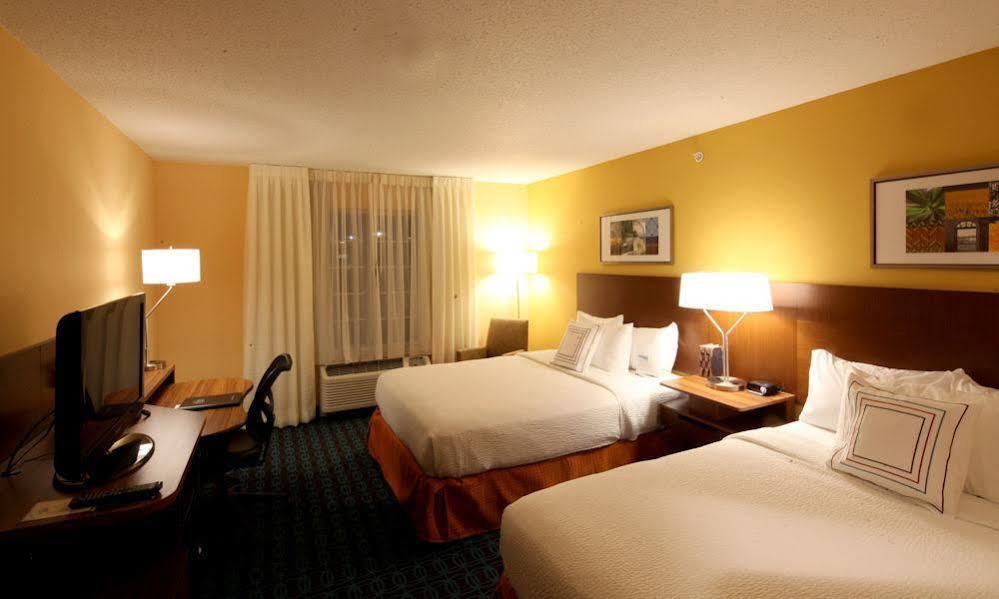 Fairfield Inn And Suites By Marriott Cincinnati Eastgate Exteriér fotografie